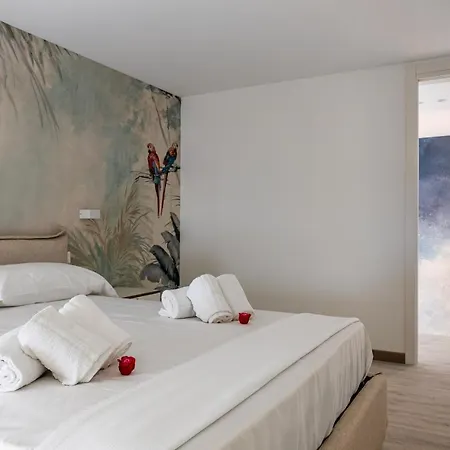 Apartment Solemar Sicilia - Palazzo Quaroni Palermo